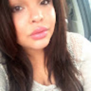 Meet your Posher, Nathaly